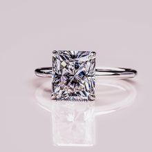 3 CT Radiant Cut Moissanite Diamond Solitaire Engagement Ring