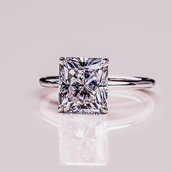 3 CT Radiant Cut Moissanite Diamond Solitaire Engagement Ring