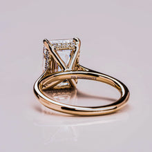 4 CT Emerald Cut Moissanite Solitaire Engagement Ring