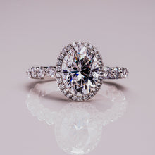 Diamond engagement rings for women