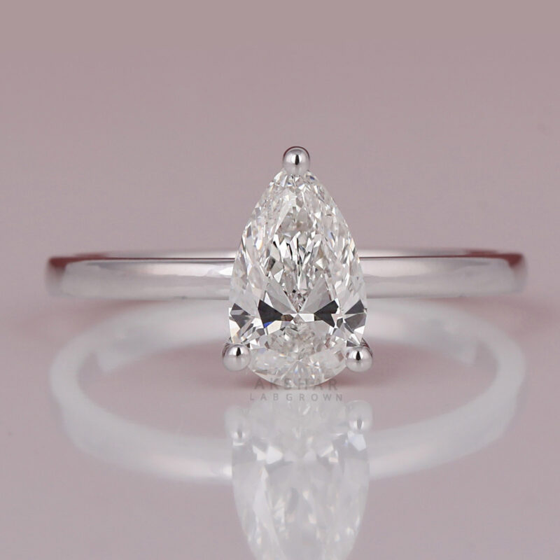 pear shaped engagement ring​