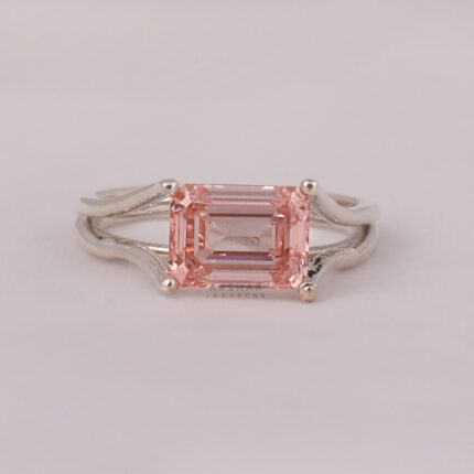 emerald cut ring